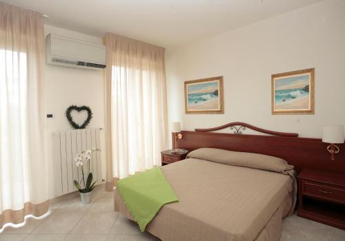 Residence Dell'Angelo Ospedaletti Exterior photo