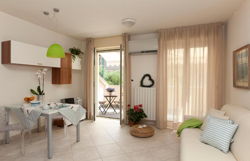 Residence Dell'Angelo Ospedaletti Room photo
